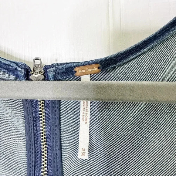 FREE PEOPLE Size‎ M Denim Bodycon Mini Dress Sweetheart Festival Coastal Cowgirl - Picture 4 of 6